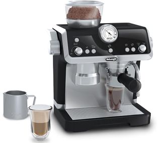 Casdon De'longhi Toys. Barista Coffee Machine. Toy Kitchen Playset for Kids With Moving Parts, Realistic Sounds and Magic Coffee Reveal. for Children Aged 3+, Silver